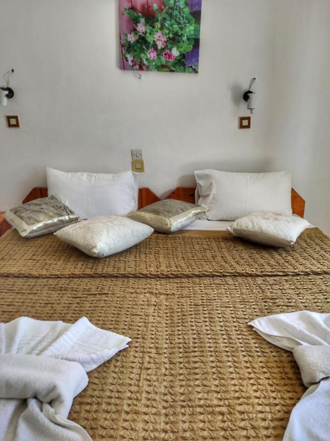 Villa Fourtuna Apartment Agios Ioannis Peristeron  Exterior photo